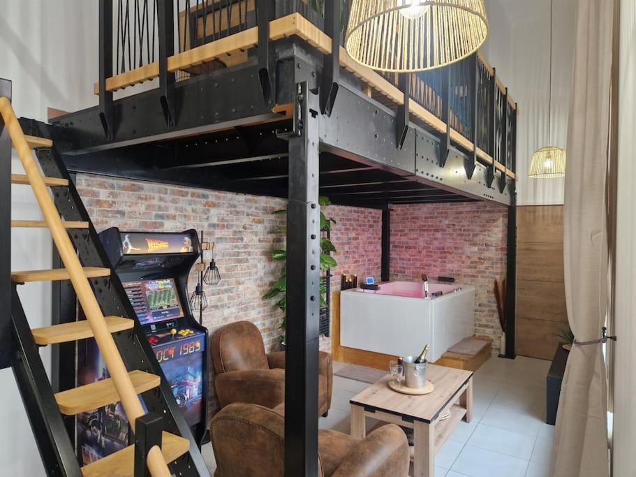 Au Spa De Llea Suite Retro Авиньон Екстериор снимка