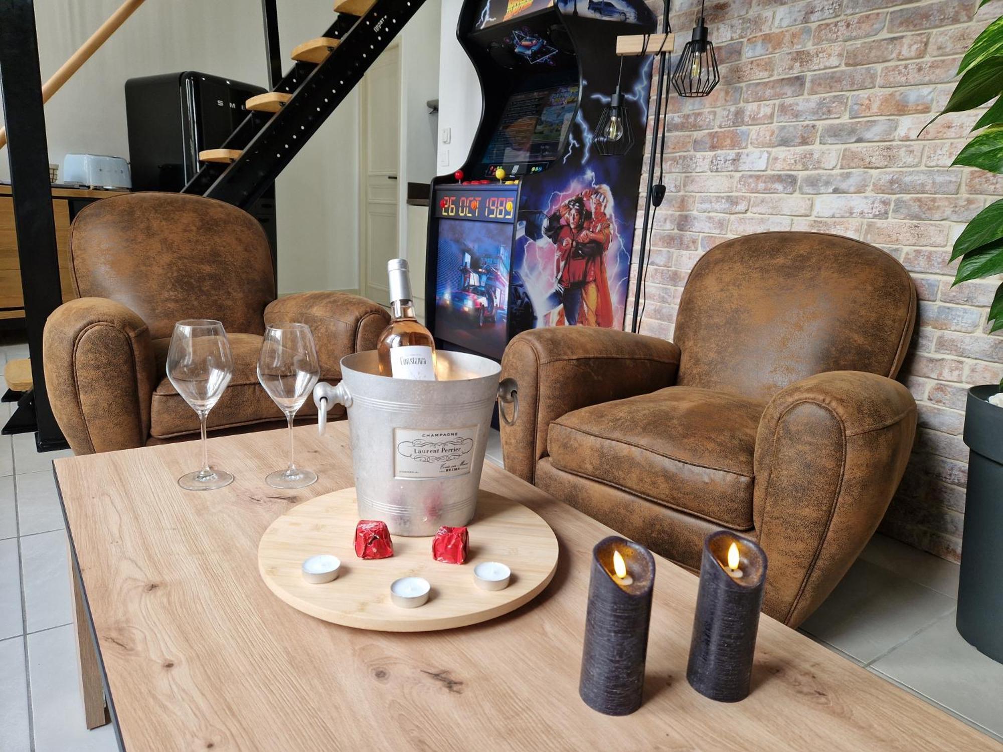 Au Spa De Llea Suite Retro Авиньон Екстериор снимка